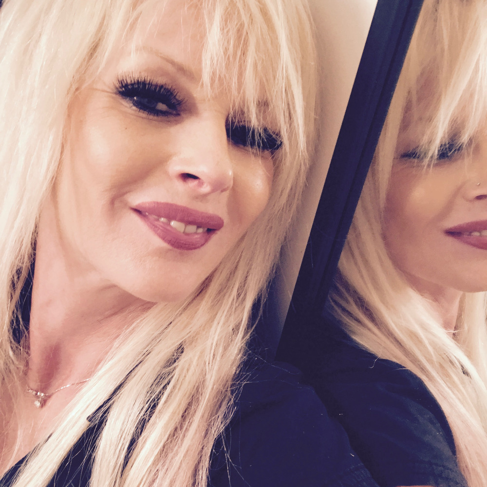 Meet your Posher, Donna